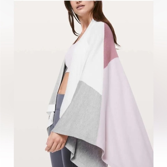 Lululemon Hatha Oversized Cozy Wrap Scarf Cover Up Silk Blend OS - Picture 3 of 8